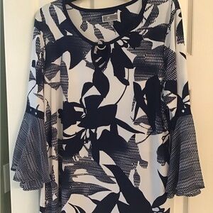 JM Collection Blue and White Bell Sleeve Blouse